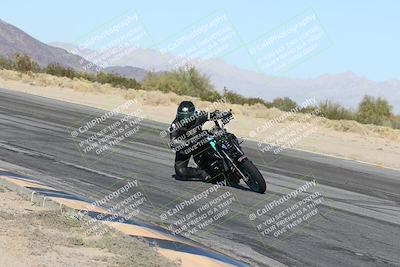 media/Dec-01-2025-Moto Forza (Mon) [[2daa91e15f]]/2-Intermediate Group/Session 4 (Turn 10 Inside)/